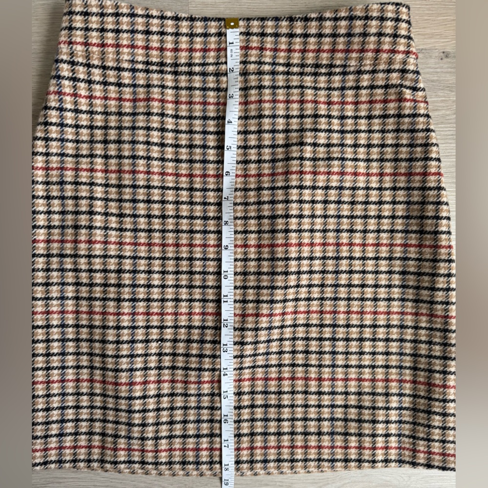 NWT J. Crew Plaid Women's Mini Skirt in Tan, Red, black checks Size 0 Fair Trade - Picture 9 of 9